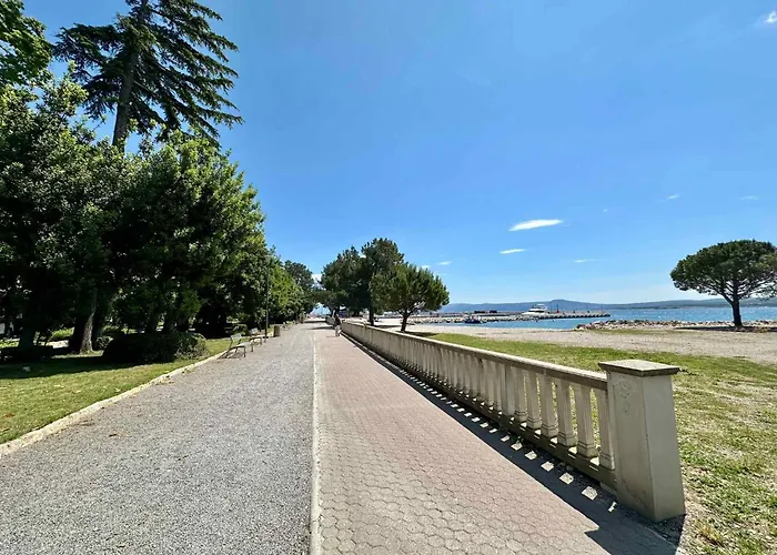 Apartamento In 54403 Crikvenica