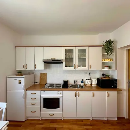 In 54403 Apartment *