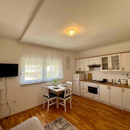 In 54403 Apartment Crikvenica